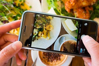 10 Tactics to Engage the Mobile Foodies