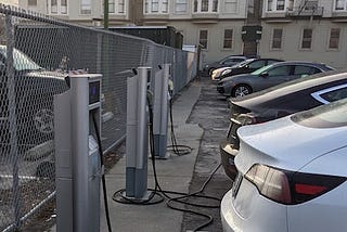 Are EVs Really Cheaper 3–6X Cheaper if You Can’t Charge at Home?