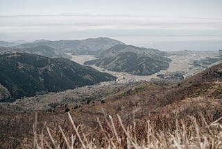 赤坂山山頂から琵琶湖をのぞむ