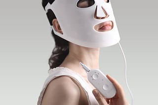 Best Led Face Mask 2023 | Iaabeauty.com