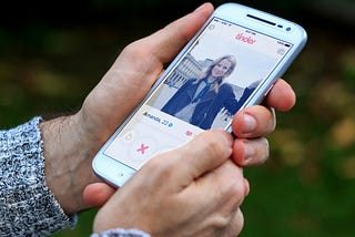 What Can Advertisers Learn from Tinder?