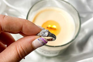 Jewelry candles with ring inside gift