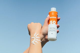 6 Deadly Sunscreen Mistakes You Are Making