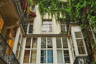 Vienna, Courtyards & Balconies