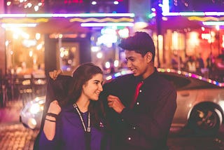 6 Reverse Psychology Hacks to Attract a Girl