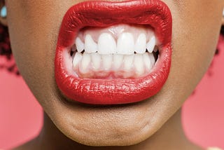 Women have teeth in their fannies