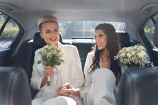 London Wedding Car Hire with Heathrow Carrier: Arrive in Style on Your Big Day