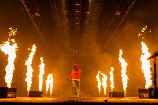 “Wop, Wop, Wop”: Kendrick Lamar Unites LA on Stage