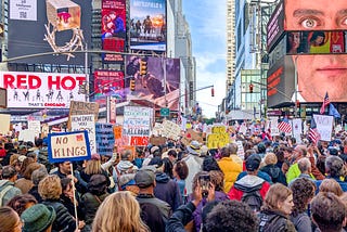 To the Nation’s Dominant Media, No Kings Means No Coverage