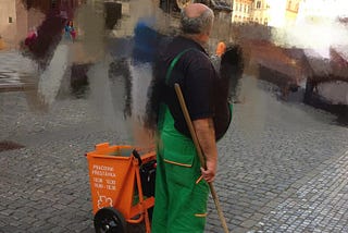 Simple cleaning man @ Prague