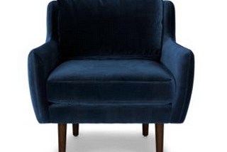 The Little Blue Chair / La petite chaise bleue