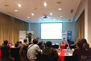 JALIN RELASI DALAM ONE DAY BOOTCAMP