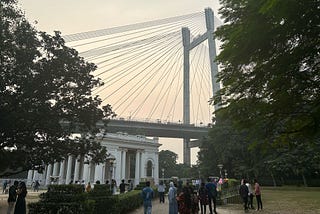 Prinsep Ghat: Where History Meets Serenity in Kolkata 🌊🏛️