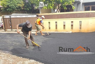 Memperbaiki Jalan Rusak di Tangerang