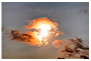 Titel Zeitgenössische Fotografie Wolke 140, 2025 Der zeitgenössische Wolkenfotograf Zeitgenössische Wolkenfotografie des visuellen zeitgenössischen Fotokünstlers Robert A. Ireland