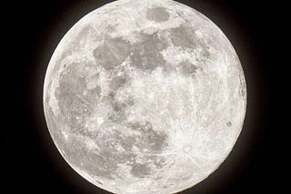 she was a pretty moon