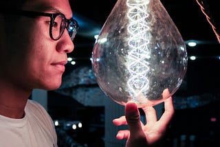 4 Components of an Illuminating Storytelling for Your Tech Brand
