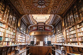 Livraria Lello, Porto Portugal