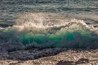 Crashing waves