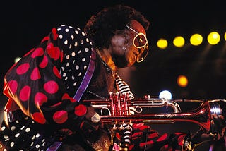 The Influence of Miles Davis on Contemporary Jazz: Honoring His Legacy
