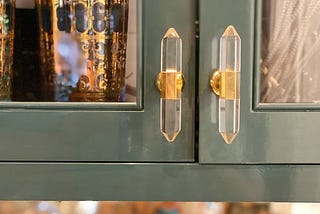 8 Ways to Replenish Your Homes With Decorative Drawer Pulls