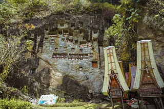 3 Unique Death Traditions in Toraja