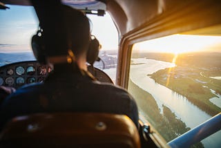 Navigating the Skies: Choosing the Right Flight School for Your Aviation Dreams