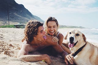 6 razones para que tu próximo novio sea un hombre con perro