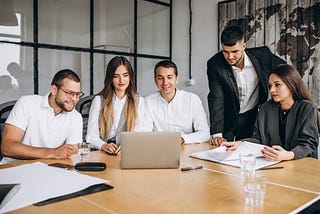 Elección de evaluadores para encuesta de Feedback 360°