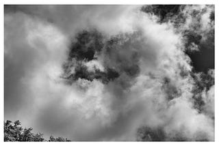 Titel Zeitgenössische Fotografie Klassisch Wolke 101, 2025 Der zeitgenössische Wolkenfotograf Zeitgenössische Wolkenfotografie des visuellen zeitgenössischen Fotokünstlers Robert A. Ireland