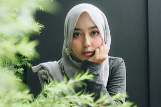 Women in Headscarves Aren’t Judging Me
