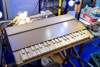 Laser Piano — Homemade Laser Musical Instrument