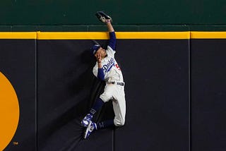 Mookie’s homerun robbing catch in NLCS