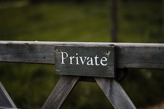 Testing private functions in swift