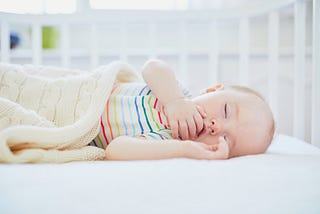 Sleep Training Your Baby: Methods, Tips, And When To Start (Scientifically Proven Method)