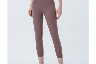 SEAMLESS BUTTOCK LIFTING POCKET YOGA PANTS