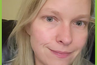 I’m Aware That I’m Rare: Laura Camponeschi (579)