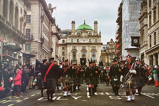 St Patrick’s Day — 憲法第八修正案、愛爾蘭酒吧與國民烈酒 Poitín