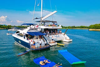 Essential Tips for Yacht Rental: Things to Know Before Setting Sail