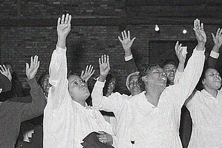 MÍSTICOS CONTEMPORÂNEOS: PENTECOSTALISMO E A VISÃO MÍSTICA DO MUNDO