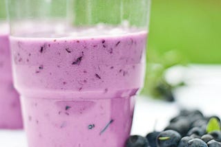 Superfood smoothie diet to shed off Christmas Holidays Fat