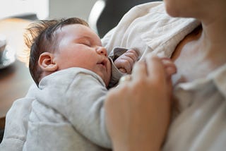 Dorme, neném: conheça os cuidados para uma boa noite de sono do bebê e dos pais