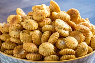 Hidden Valley Ranch Oyster Crackers: A Perfect No-Bake Snack for Any Occasion