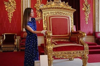 Avoid the royal throne