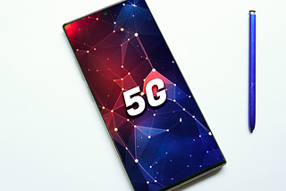 Image of a Refurbished Android Samsung smartphone with a 5G Network.
