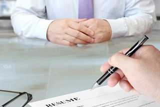 Going the #Extra-Mile Through an In-Person Resume Drop