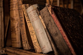 5 Evergreen Books To Start Learning Machine Learning & Deep Learning