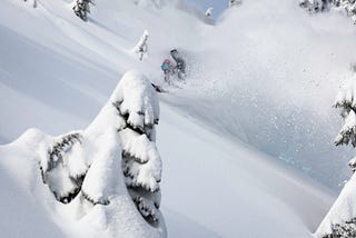 Best Mountain Ranges for Backcountry Snowboarding