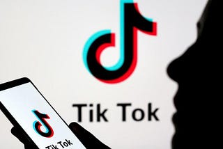 TIKTOK: breaking the social media algorithm.