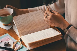 How to Journal the Right Way
